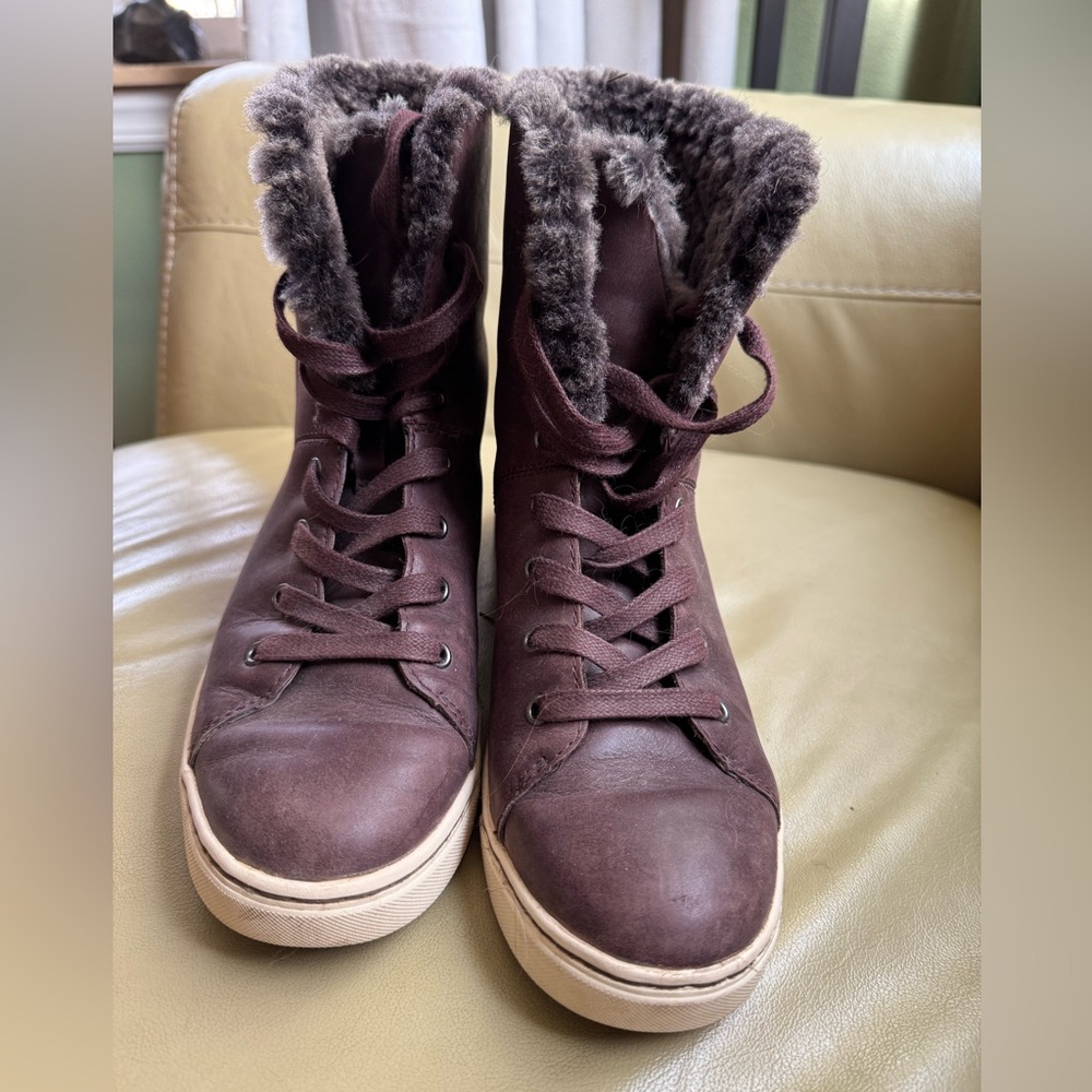UGG boots, size 8.5